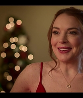 Falling_For_Christmas_2022_1080p_LLP_009750.jpg