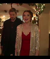 Falling_For_Christmas_2022_1080p_LLP_009832.jpg