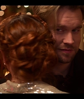 Falling_For_Christmas_2022_1080p_LLP_009920.jpg