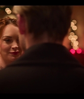 Falling_For_Christmas_2022_1080p_LLP_009934.jpg