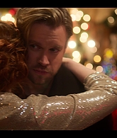 Falling_For_Christmas_2022_1080p_LLP_009958.jpg