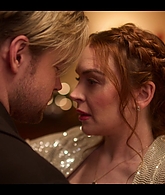 Falling_For_Christmas_2022_1080p_LLP_009996.jpg