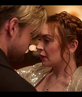 Falling_For_Christmas_2022_1080p_LLP_009997.jpg