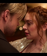 Falling_For_Christmas_2022_1080p_LLP_009998.jpg