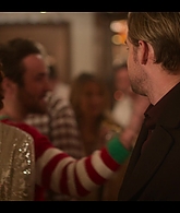 Falling_For_Christmas_2022_1080p_LLP_010066.jpg