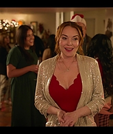 Falling_For_Christmas_2022_1080p_LLP_010139.jpg
