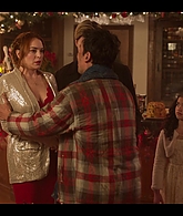 Falling_For_Christmas_2022_1080p_LLP_010632.jpg