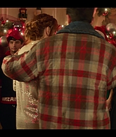Falling_For_Christmas_2022_1080p_LLP_010867.jpg
