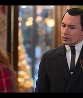 Falling_For_Christmas_2022_1080p_LLP_012265.jpg