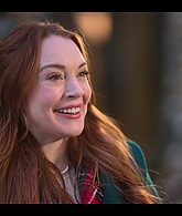 Falling_For_Christmas_2022_1080p_LLP_012679.jpg