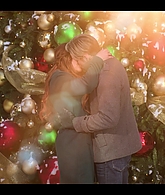 Falling_For_Christmas_2022_1080p_LLP_012782.jpg