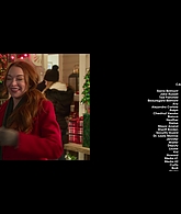 Falling_For_Christmas_2022_1080p_LLP_012970.jpg