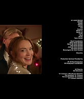 Falling_For_Christmas_2022_1080p_LLP_012993.jpg
