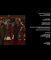 Falling_For_Christmas_2022_1080p_LLP_013117.jpg