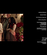 Falling_For_Christmas_2022_1080p_LLP_013203.jpg
