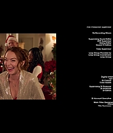 Falling_For_Christmas_2022_1080p_LLP_013209.jpg