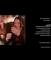 Falling_For_Christmas_2022_1080p_LLP_013255.jpg