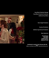 Falling_For_Christmas_2022_1080p_LLP_013272.jpg