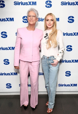 lindsaylohanphotos_siriusxm_townhall_28829.jpg