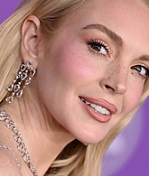 lindsaylohanphotos_ff_lapremiere_28129.jpg