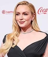 lindsaylohanphotos_cinemacon_283129.jpg