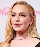 lindsaylohanphotos_cinemacon_283629.jpg