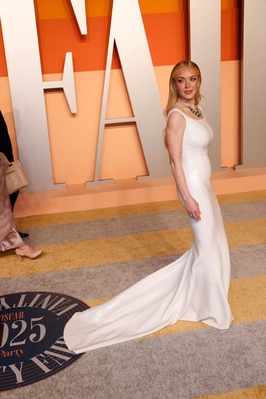 lindsaylohanphotos_vanityfair_282029.jpg