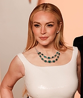 lindsaylohanphotos_vanityfair_283029.jpg