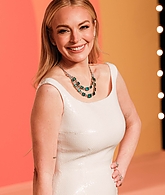 lindsaylohanphotos_vanityfair_28329.jpg