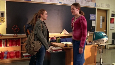 Click to view full size image
==============
Mean_Girls_2004_1080p_BluRay_LLP_000330.jpg Mean_Girls_2004_1080p_BluRay_LLP_000330.jpg