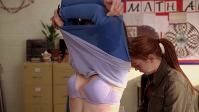 Click to view full size image
==============
Mean_Girls_2004_1080p_BluRay_LLP_000428.jpg Mean_Girls_2004_1080p_BluRay_LLP_000428.jpg