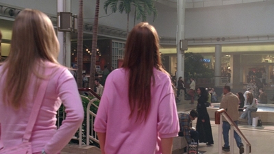 Click to view full size image
==============
Mean_Girls_2004_1080p_BluRay_LLP_002335.jpg Mean_Girls_2004_1080p_BluRay_LLP_002335.jpg