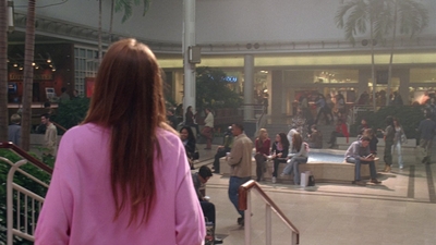 Mean_Girls_2004_1080p_BluRay_LLP_002338.jpg