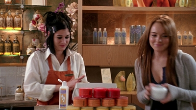 Mean_Girls_2004_1080p_BluRay_LLP_004342.jpg