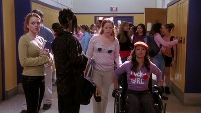 Mean_Girls_2004_1080p_BluRay_LLP_004455.jpg