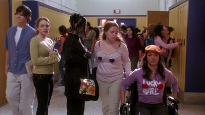 Click to view full size image
==============
Mean_Girls_2004_1080p_BluRay_LLP_004457.jpg Mean_Girls_2004_1080p_BluRay_LLP_004457.jpg