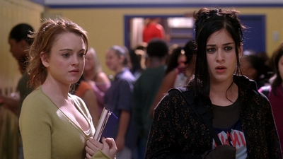Mean_Girls_2004_1080p_BluRay_LLP_004461.jpg