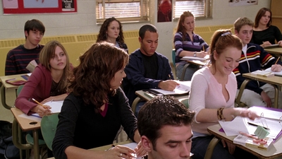 Mean_Girls_2004_1080p_BluRay_LLP_004859.jpg