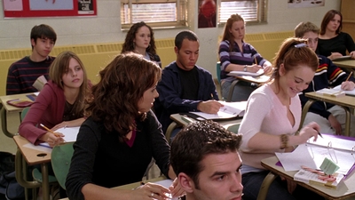 Mean_Girls_2004_1080p_BluRay_LLP_004860.jpg