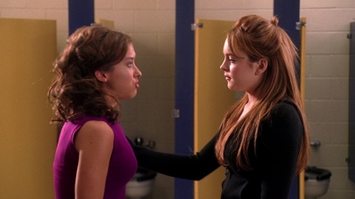 Mean_Girls_2004_1080p_BluRay_LLP_005668.jpg
