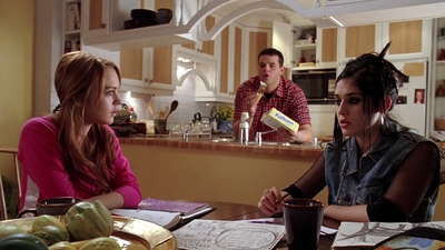 Mean_Girls_2004_1080p_BluRay_LLP_005866.jpg