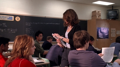 Mean_Girls_2004_1080p_BluRay_LLP_006239.jpg