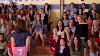 Mean_Girls_2004_1080p_BluRay_LLP_009968.jpg