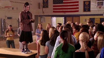 Mean_Girls_2004_1080p_BluRay_LLP_010353.jpg