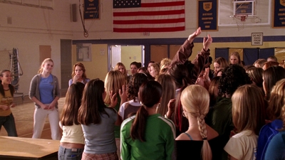 Mean_Girls_2004_1080p_BluRay_LLP_010474.jpg