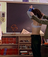 Mean_Girls_2004_1080p_BluRay_LLP_000438.jpg