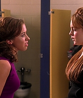 Mean_Girls_2004_1080p_BluRay_LLP_005637.jpg