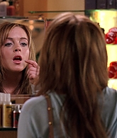 Mean_Girls_2004_1080p_BluRay_LLP_006100.jpg