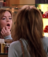 Mean_Girls_2004_1080p_BluRay_LLP_006104.jpg