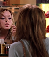 Mean_Girls_2004_1080p_BluRay_LLP_006107.jpg